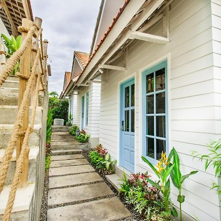 Angels Boutique Hostel Canggu  Exterior photo