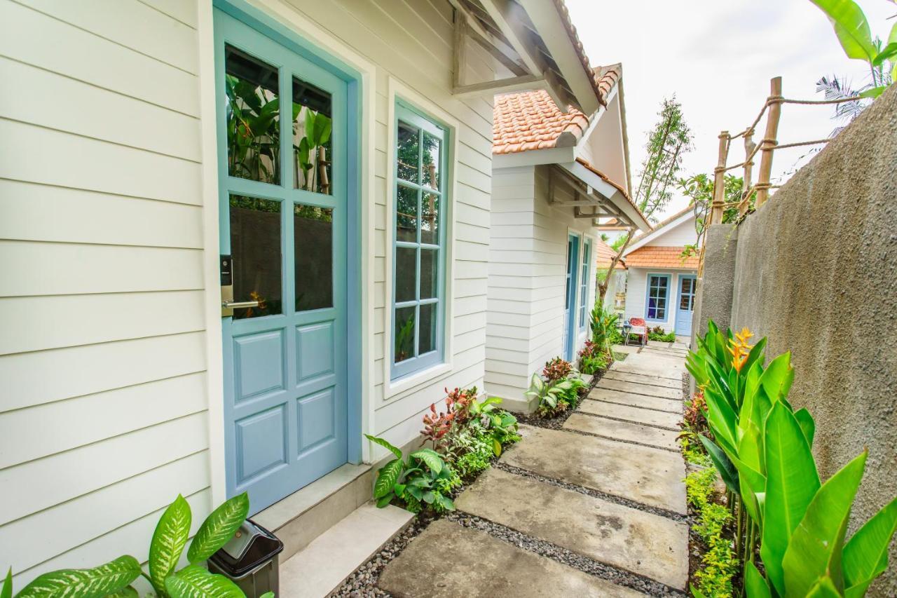 Angels Boutique Hostel Canggu  Exterior photo