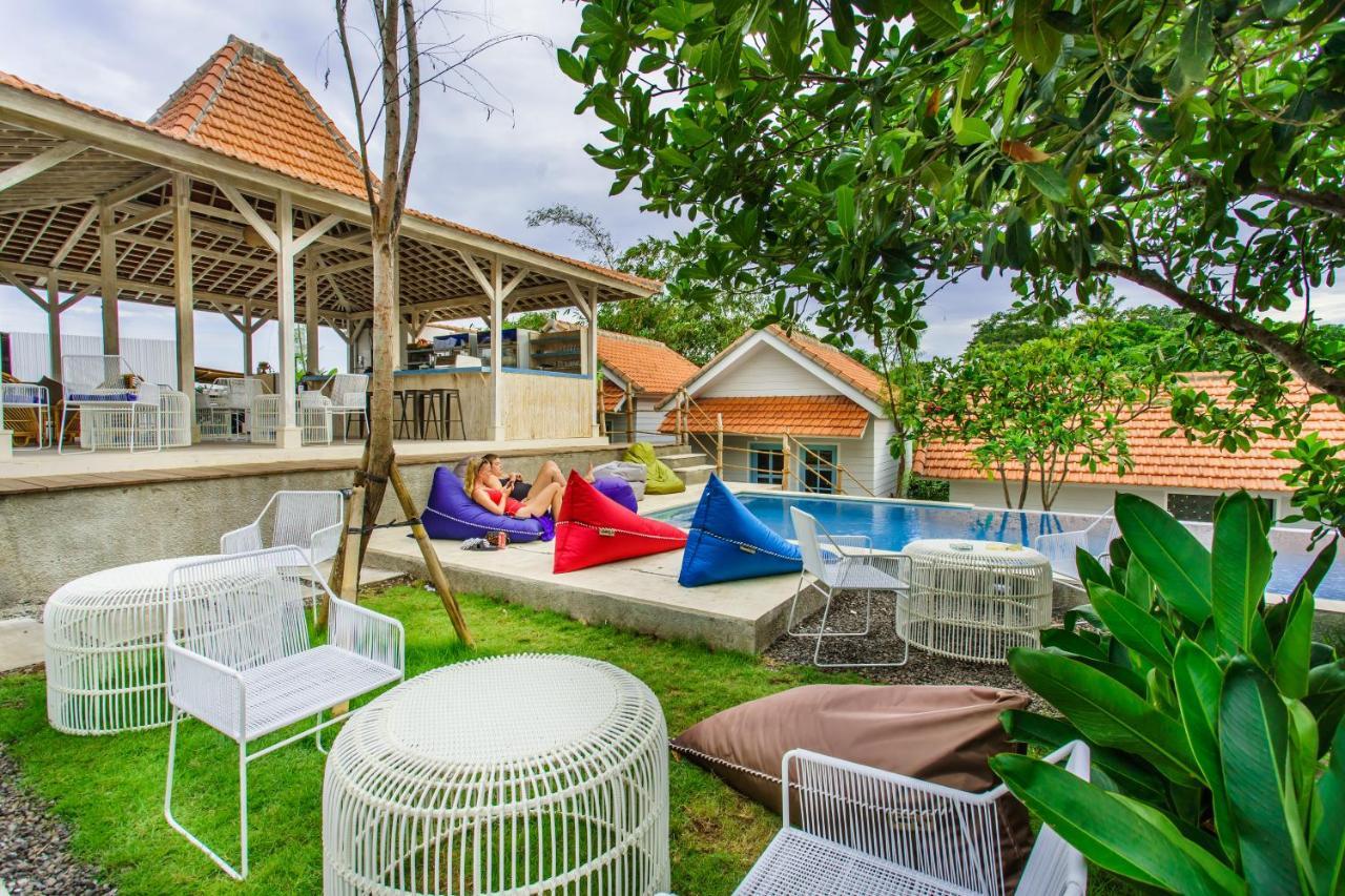 Angels Boutique Hostel Canggu  Exterior photo